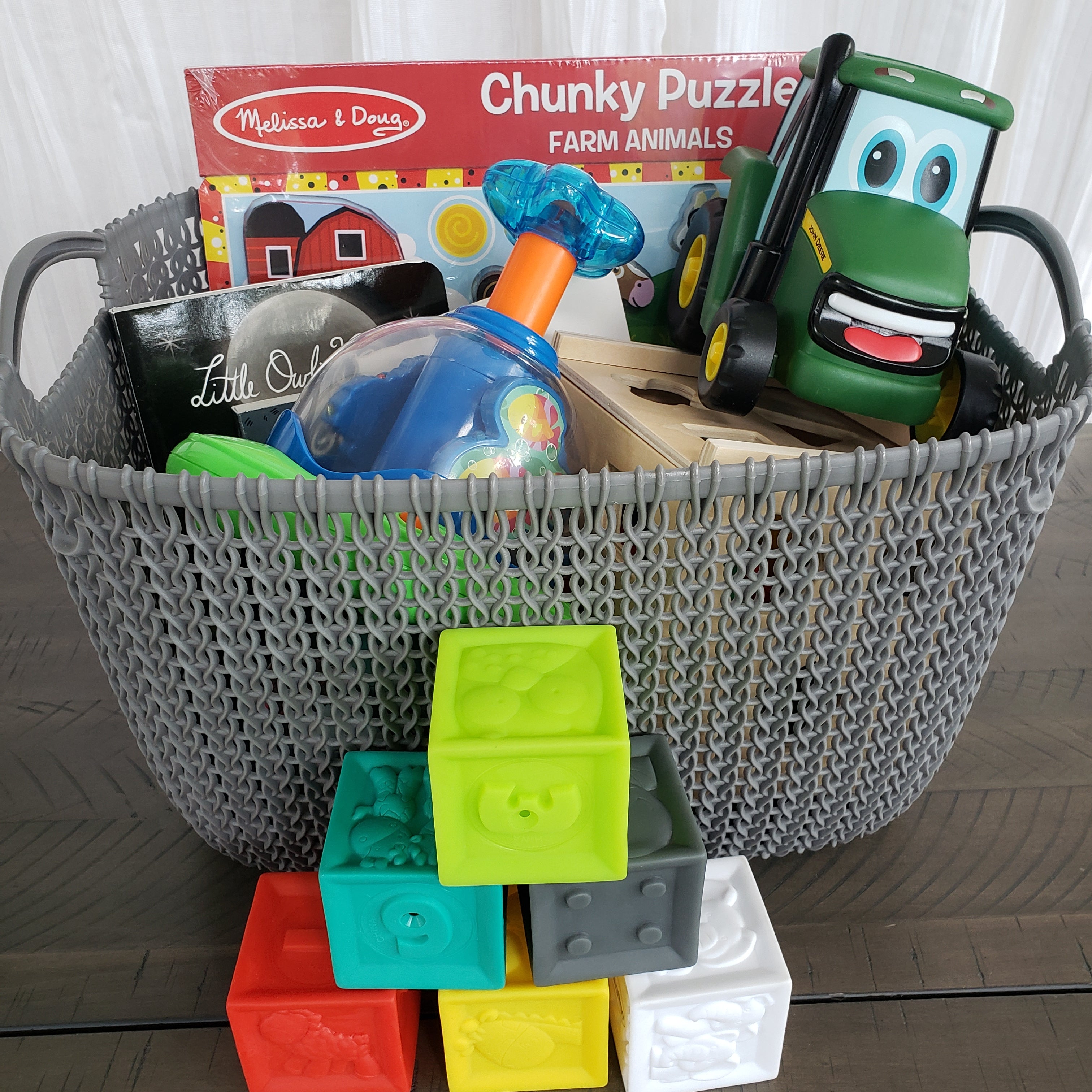 Toy basket Beach Baby Crib Rentals